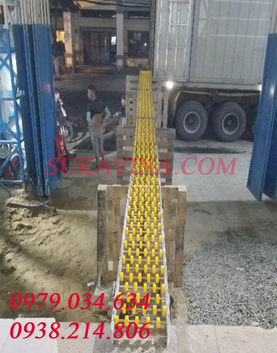 con lan thung hang xe tai 5.jpg (338 KB)